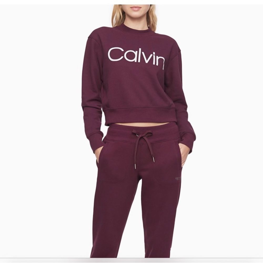 Performance Logo Mock Neck Cropped Sweatshirt - image 1